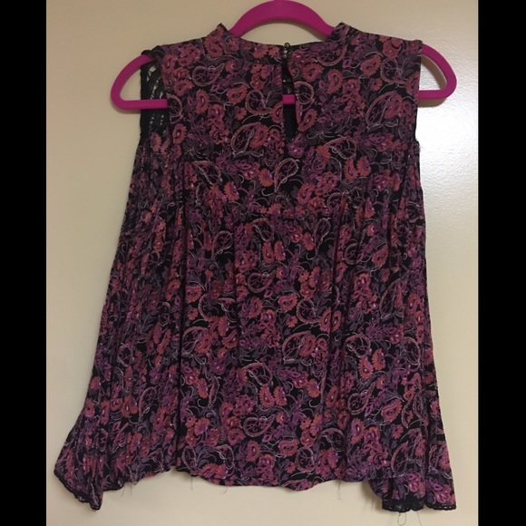 Cold shoulder blouse - Picture 3 of 4